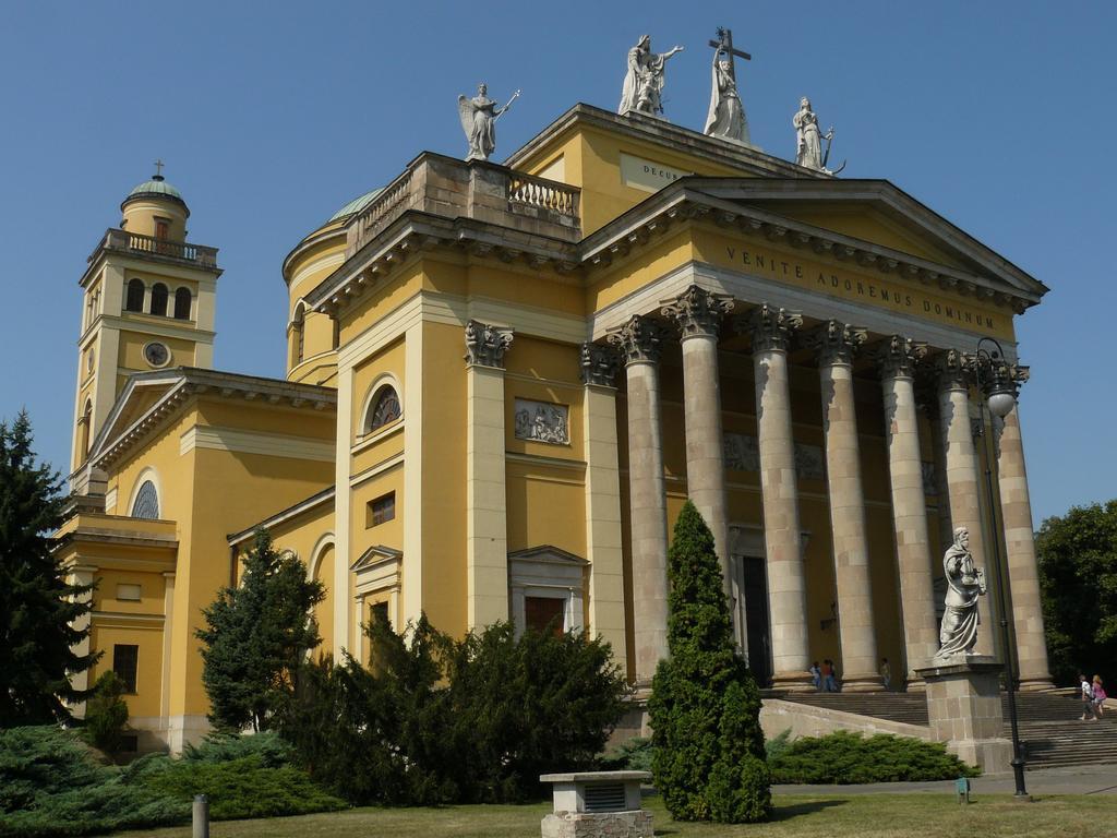 Veva Apartman - Eger Magánszálláshely Exterior foto