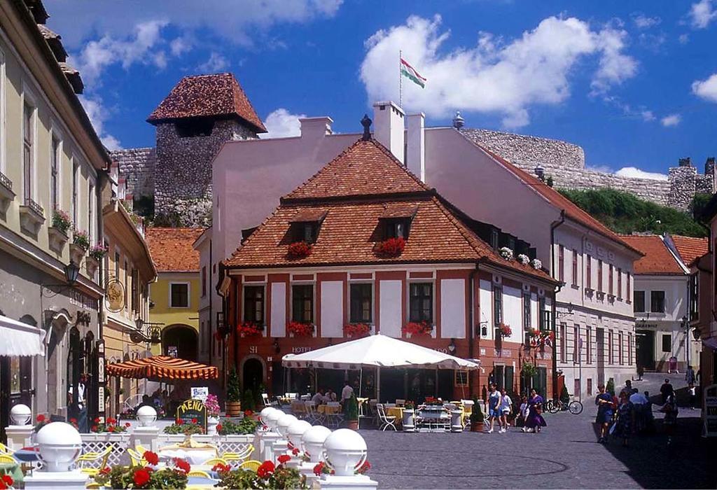 Veva Apartman - Eger Magánszálláshely Exterior foto
